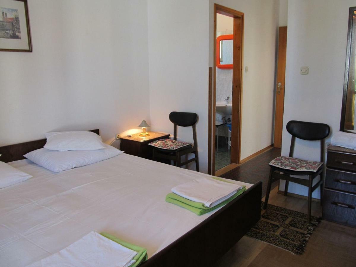 Vintage Rooms & Apartments Porec Exterior photo